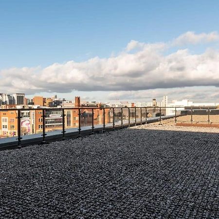 Modern 1 Bedroom Apartment In Central Brimingham Бирмингем Экстерьер фото