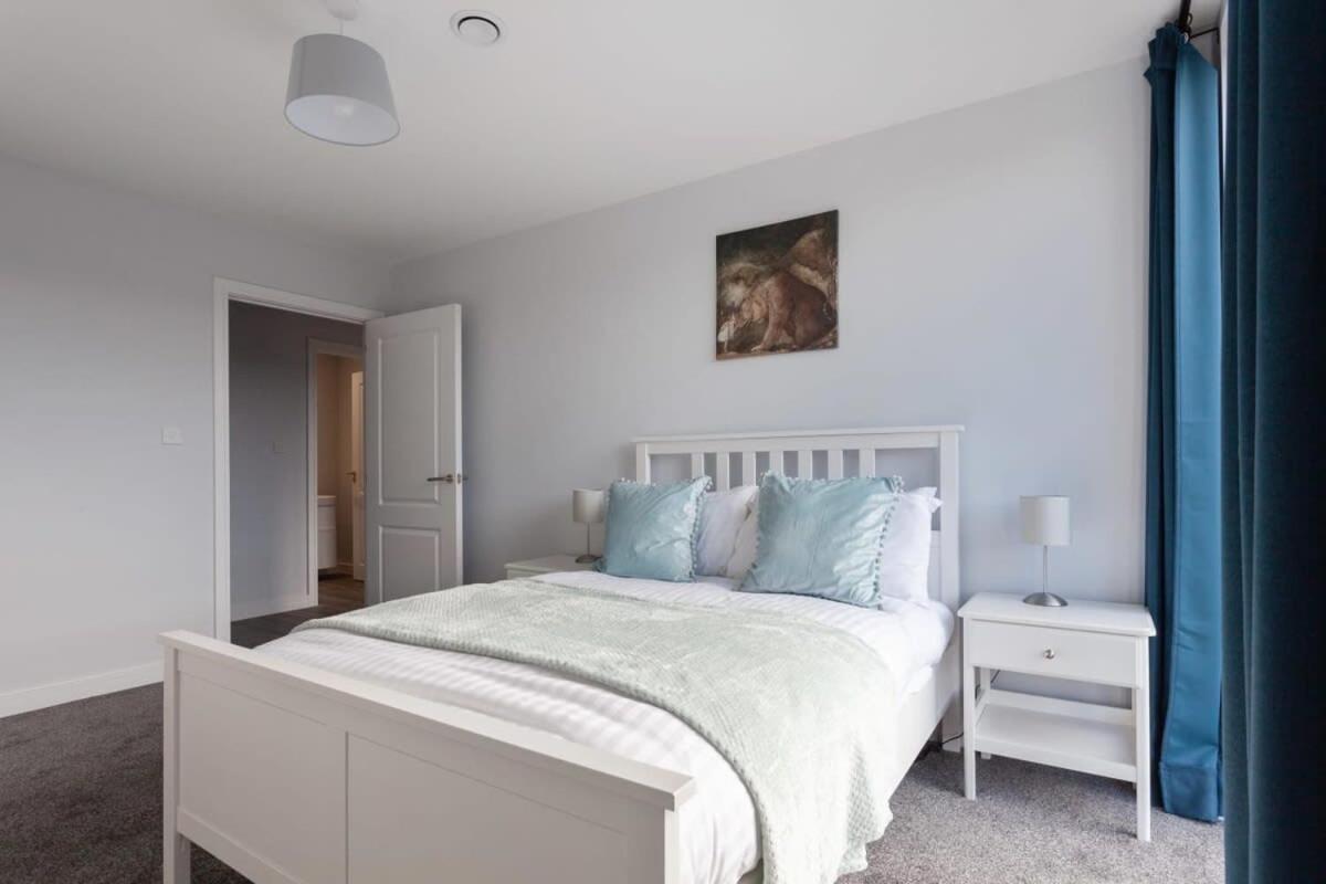 Modern 1 Bedroom Apartment In Central Brimingham Бирмингем Экстерьер фото
